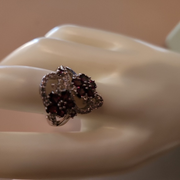 JTV Raspberry Rhodolite Sterling Silver Zircon Ring - Picture 9 of 9